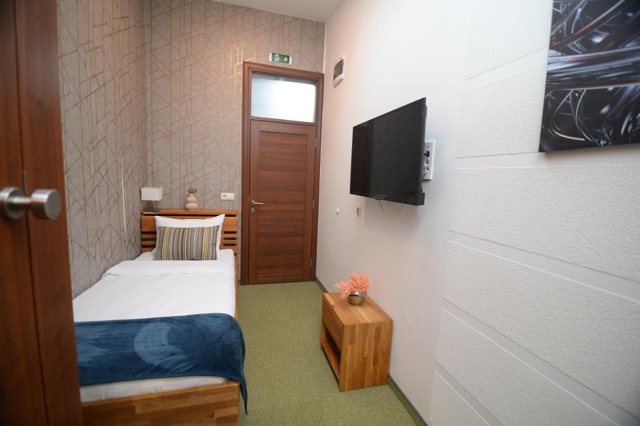Apartmani Carolija Lucani Exterior foto